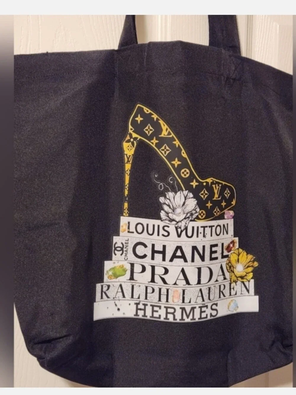 NWOT, TOTE BAG